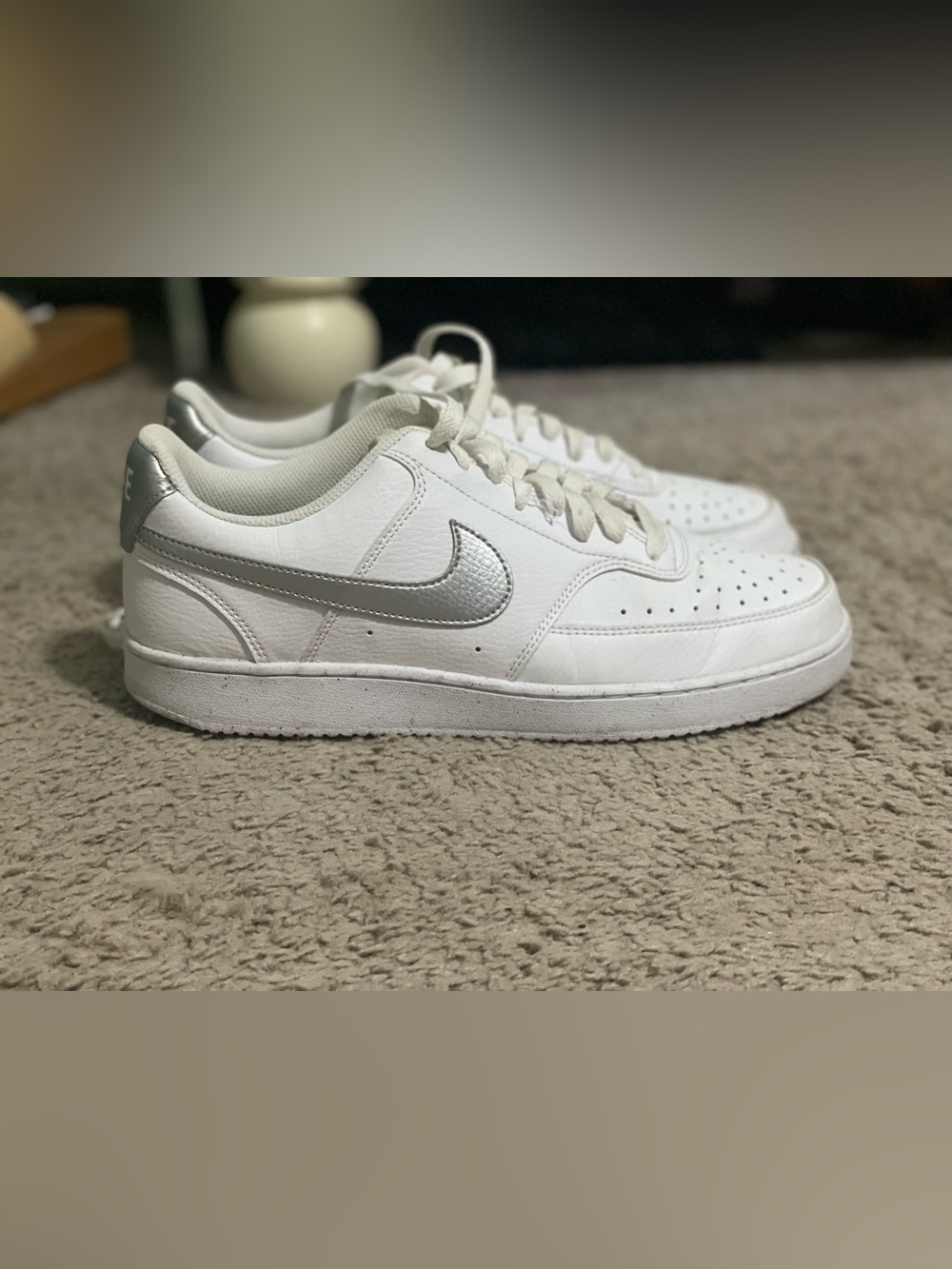 Nike White and Light Gray Sole Sneakers